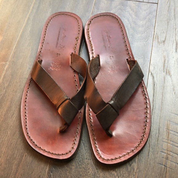 italian leather flip flops